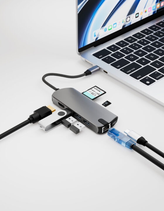 На фото изображено Адаптер VLP Infinity Hub 8 in 1, графит