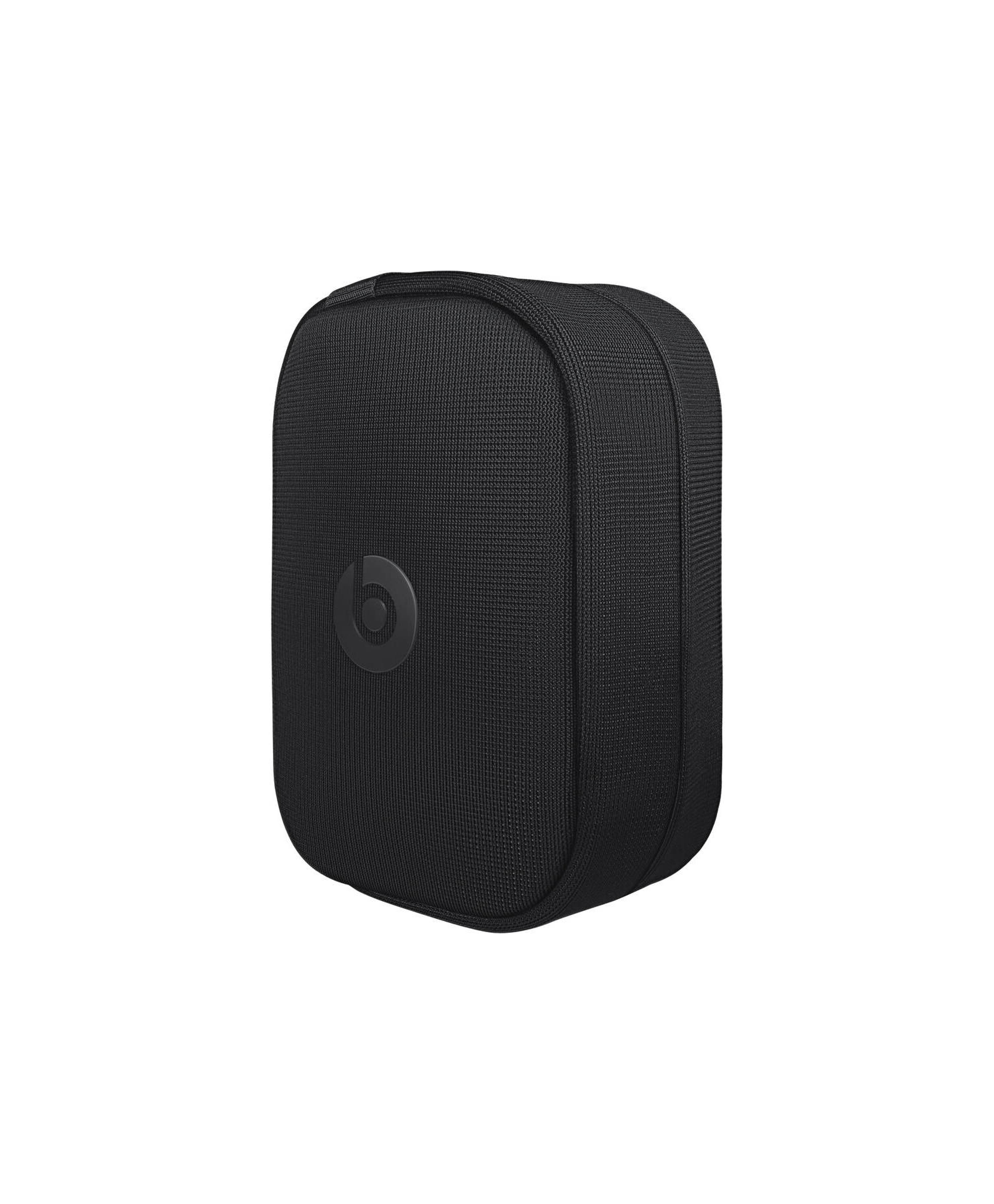На фото изображено Беспроводные наушники Beats Solo 4, Матовый чёрный