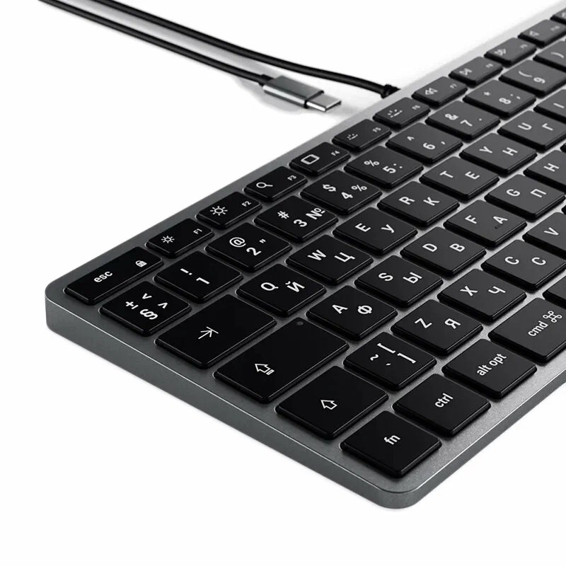На фото изображено Клавиатура Satechi Slim W1 USB-C Wired Keyboard-RU, серый космос