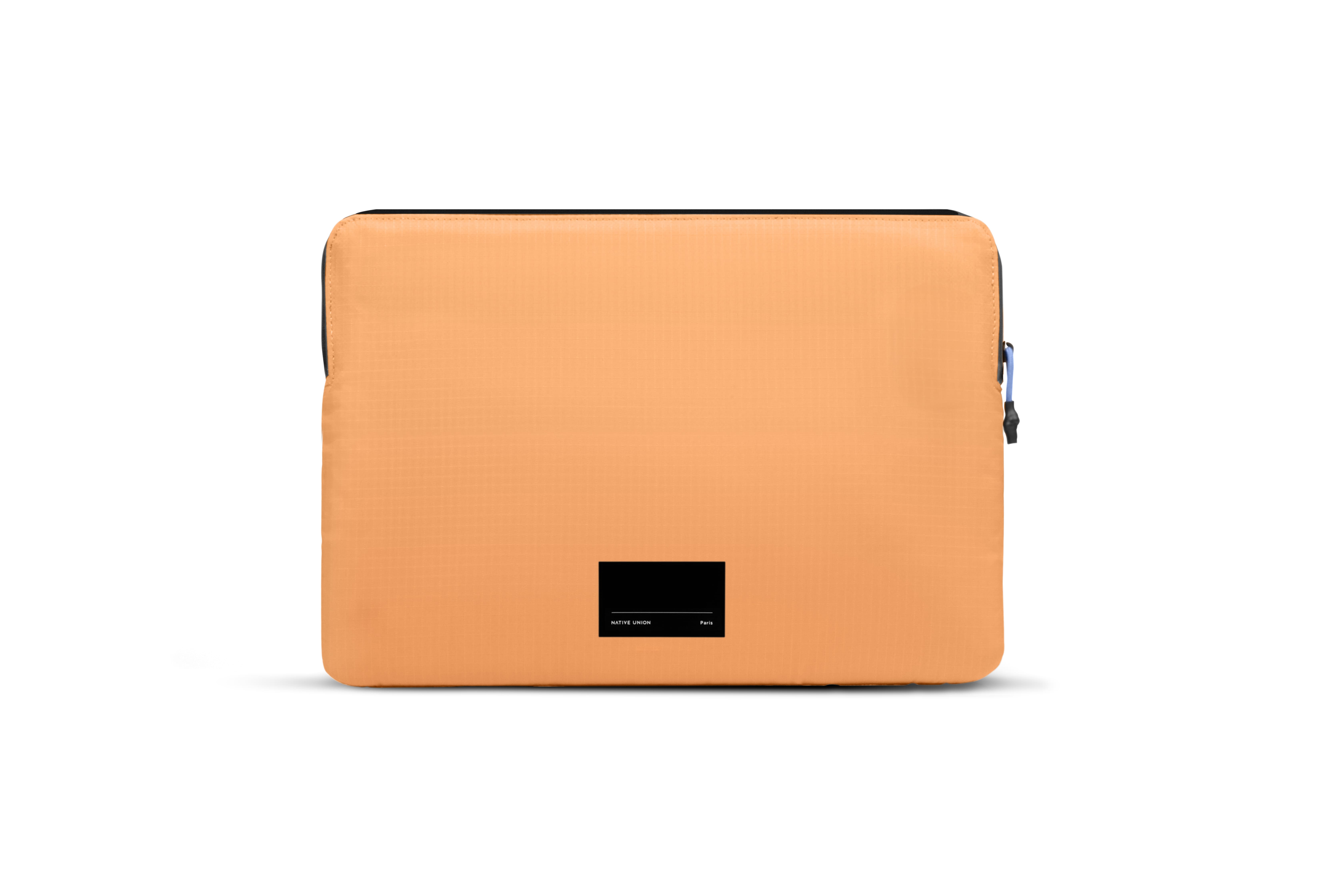 На фото изображено Чехол-конверт Native Union Stow Ultra Sleeve 13/14", абрикосовый