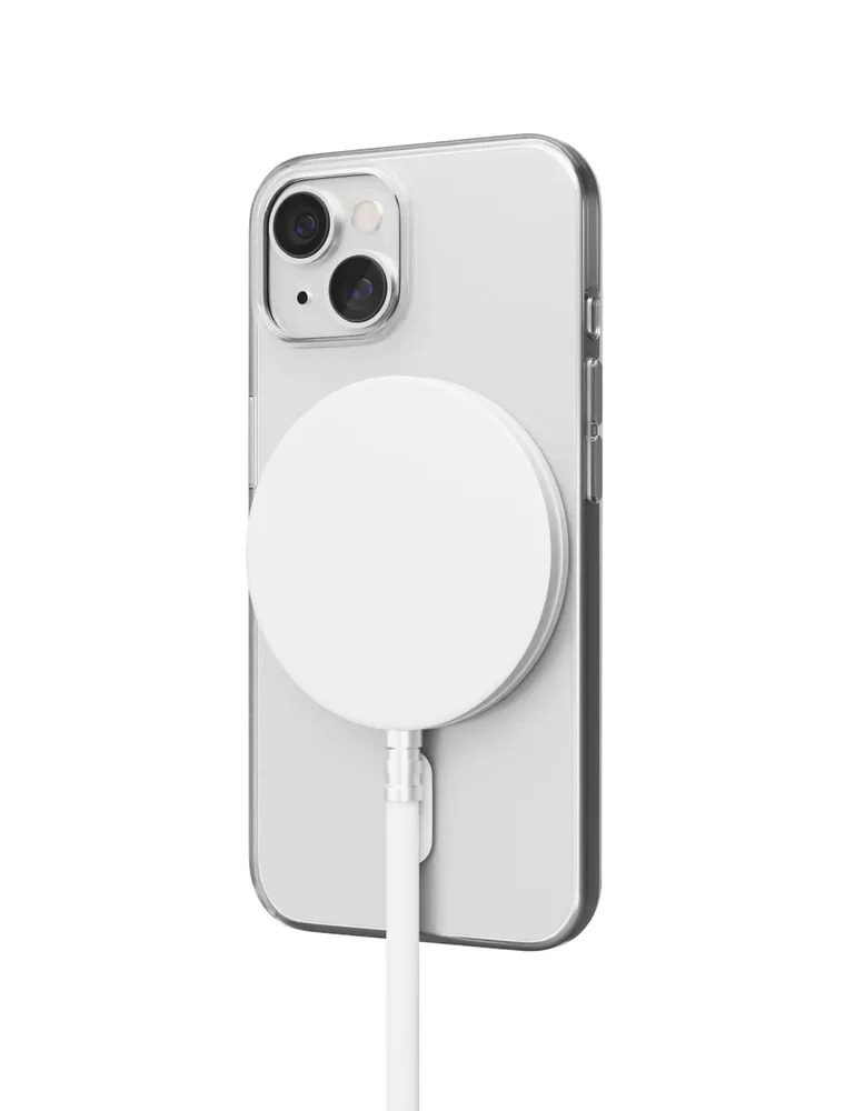 На фото изображено Чехол защитный VLP Crystal case с MagSafe для iPhone 14 Plus, прозрачный