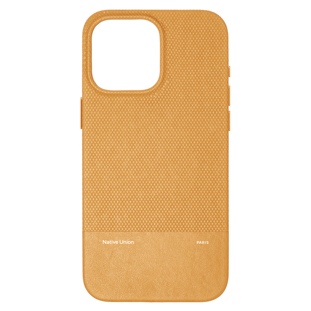 На фото изображено Чехол Native Union (RE)Classic Case MagSafe для iPhone 16 Pro Max, крафт