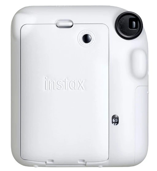 На фото изображено Фотоаппарат моментальной печати Fujifilm Instax Mini 12, белый