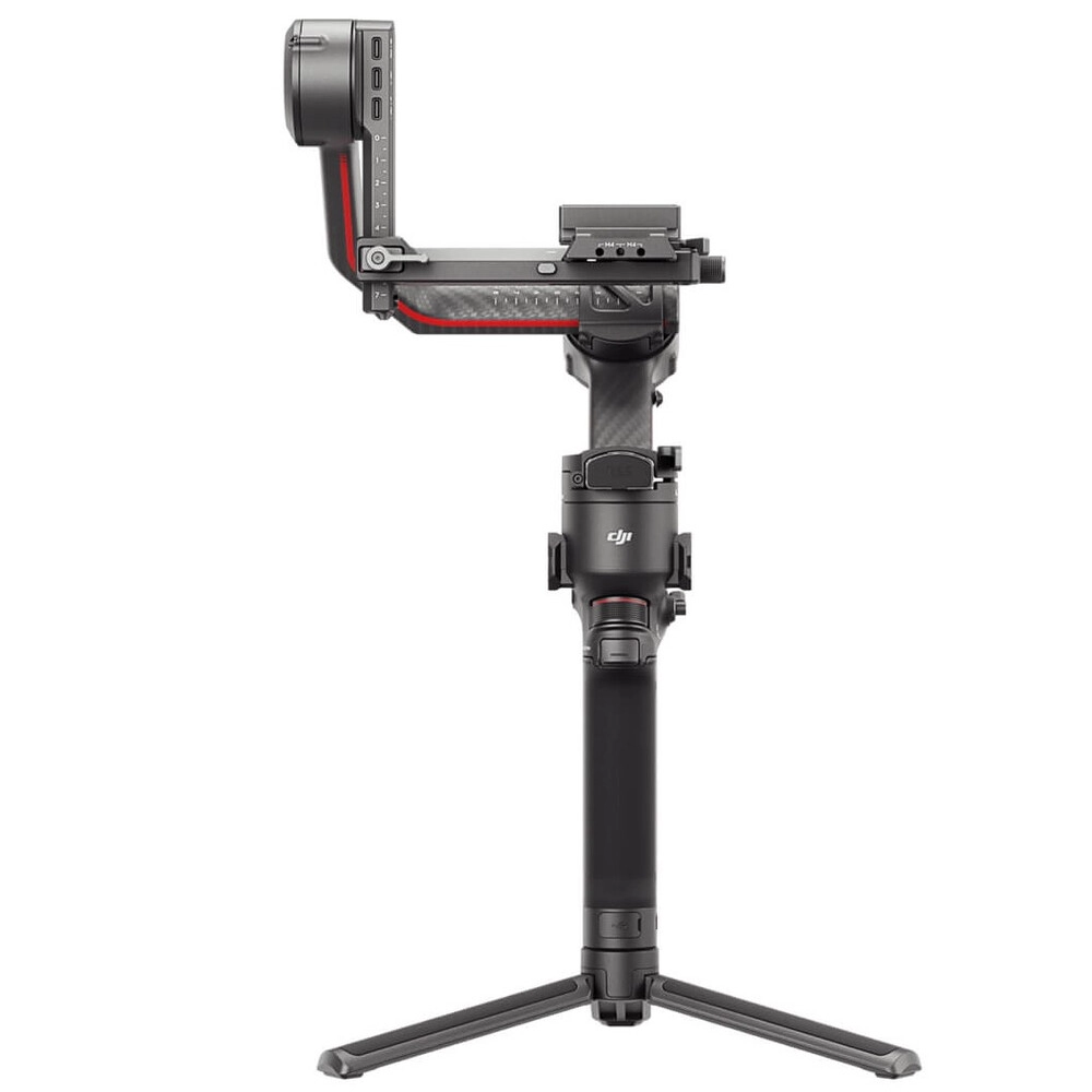 На фото изображено Стабилизатор DJI RS 3 Pro