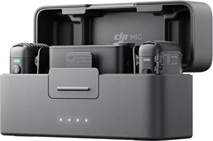 На фото изображено Комплект беспроводных микрофонов DJI MIC 2 Wireless Kit (2TX+1RX)