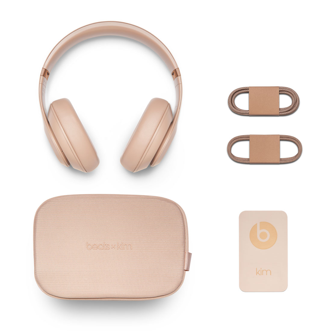 На фото изображено Беспроводные наушники Beats Studio Pro Kim Special Edition, лунный